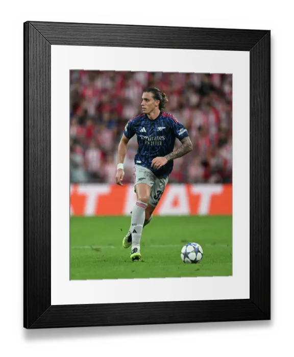 Framed Print : Athletic Club v Arsenal FC - UEFA Champions League 2025 / 26 League Phase MD1