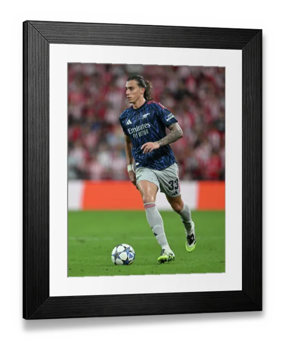 Framed Print : Athletic Club v Arsenal FC - UEFA Champions League 2025 / 26 League Phase MD1