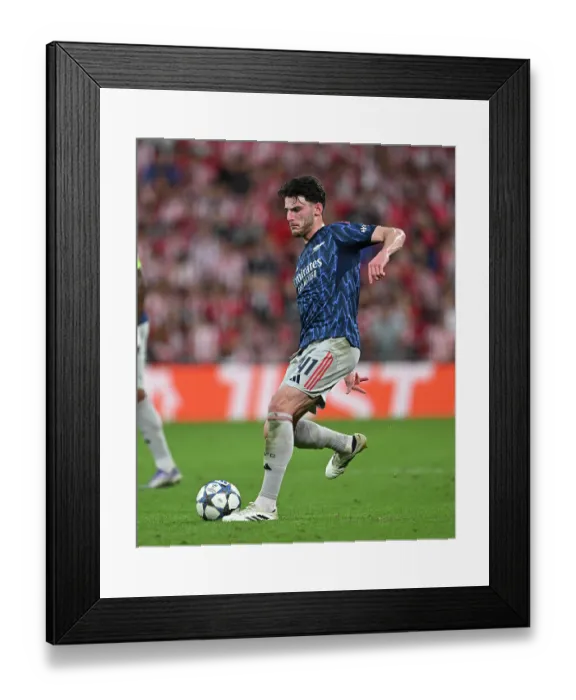 Framed Print : Athletic Club v Arsenal FC - UEFA Champions League 2025 / 26 League Phase MD1