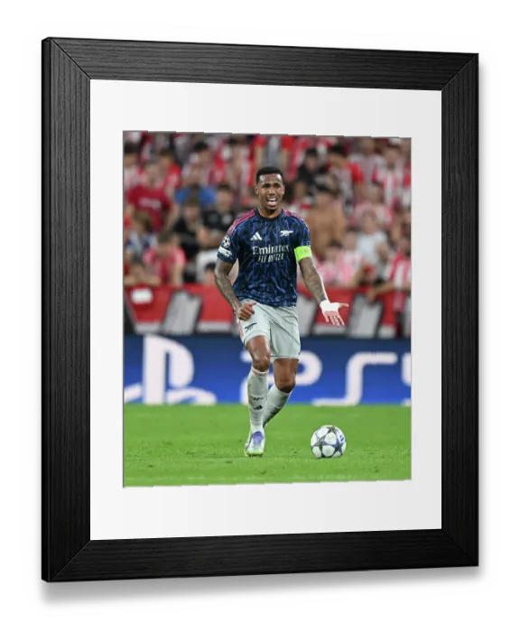 Framed Print : Athletic Club v Arsenal FC - UEFA Champions League 2025 / 26 League Phase MD1