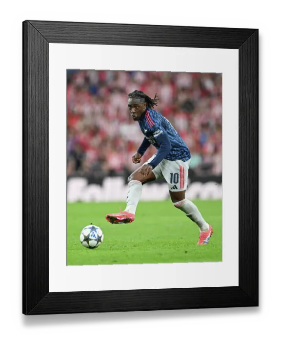 Framed Print : Athletic Club v Arsenal FC - UEFA Champions League 2025 / 26 League Phase MD1