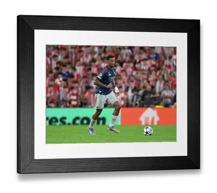 Framed Print : Athletic Club v Arsenal FC - UEFA Champions League 2025 / 26 League Phase MD1