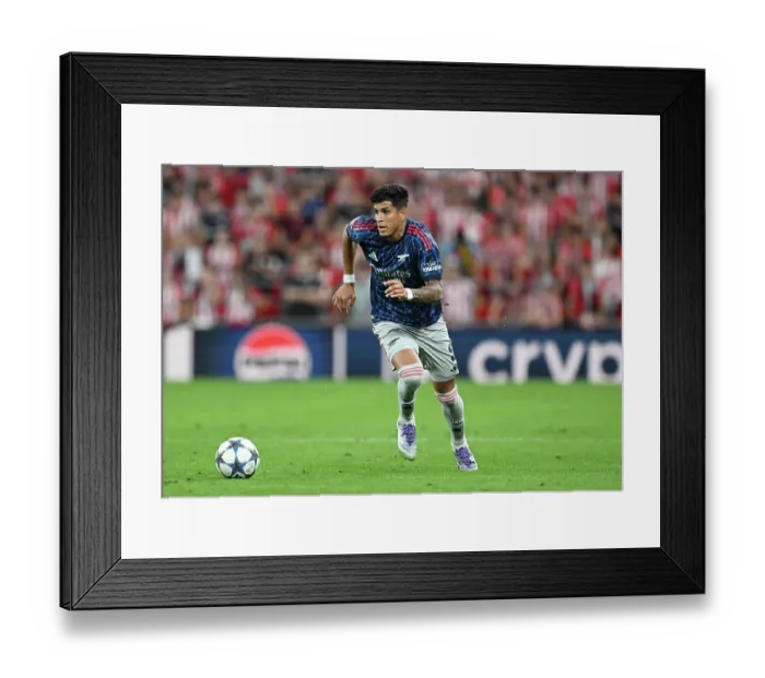 Framed Print : Athletic Club v Arsenal FC - UEFA Champions League 2025 / 26 League Phase MD1