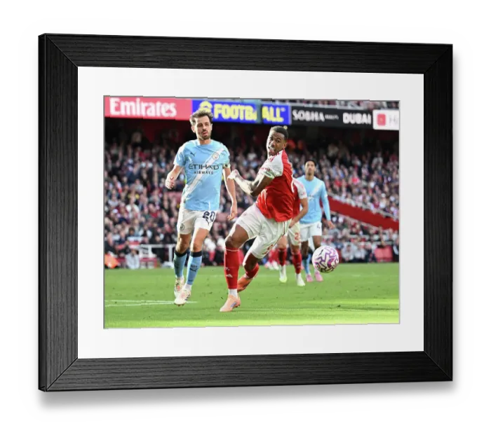 Framed Print : Arsenal v Manchester City - Premier League