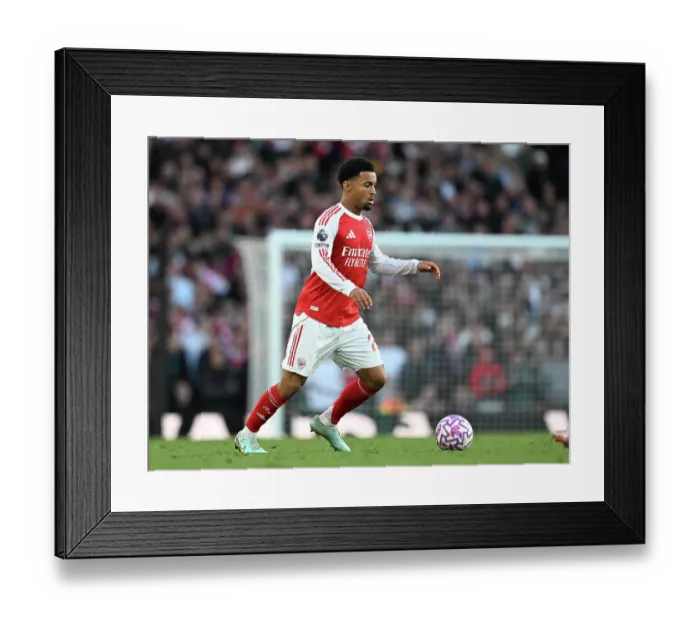 Framed Print : Arsenal v Manchester City - Premier League