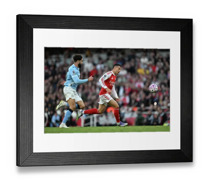 Framed Print : Arsenal v Manchester City - Premier League Framed Print : Arsenal v Manchester City - Premier League