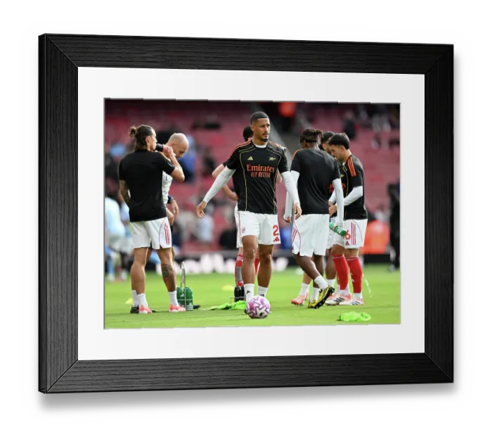 Framed Print : Arsenal v Manchester City - Premier League
