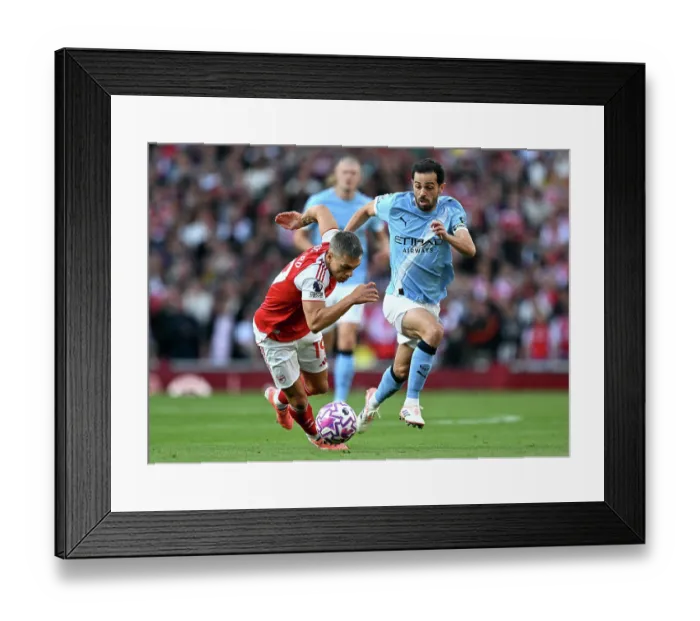 Framed Print : Arsenal v Manchester City - Premier League