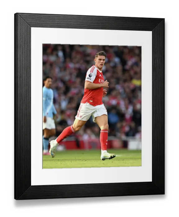 Framed Print : Arsenal v Manchester City - Premier League Framed Print : Arsenal v Manchester City - Premier League