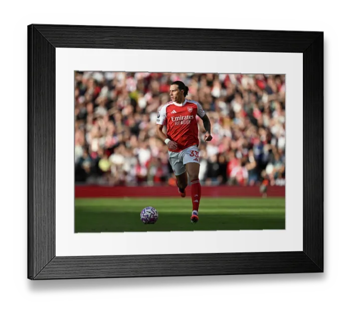 Framed Print : Arsenal v Manchester City - Premier League Framed Print : Arsenal v Manchester City - Premier League
