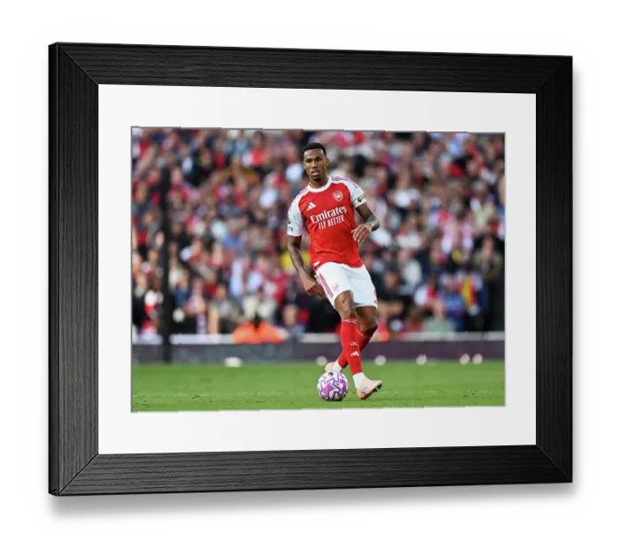 Framed Print : Arsenal v Manchester City - Premier League Framed Print : Arsenal v Manchester City - Premier League