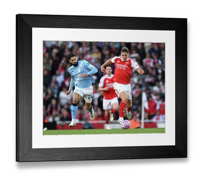 Framed Print : Arsenal v Manchester City - Premier League