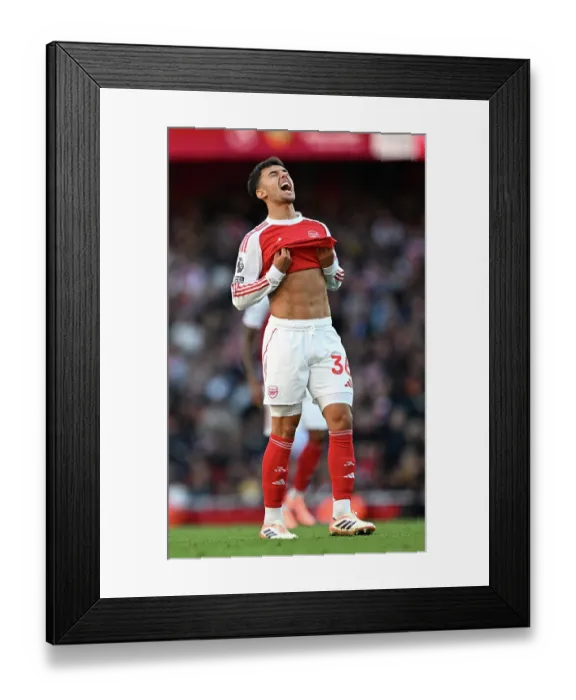 Framed Print : Arsenal v Manchester City - Premier League
