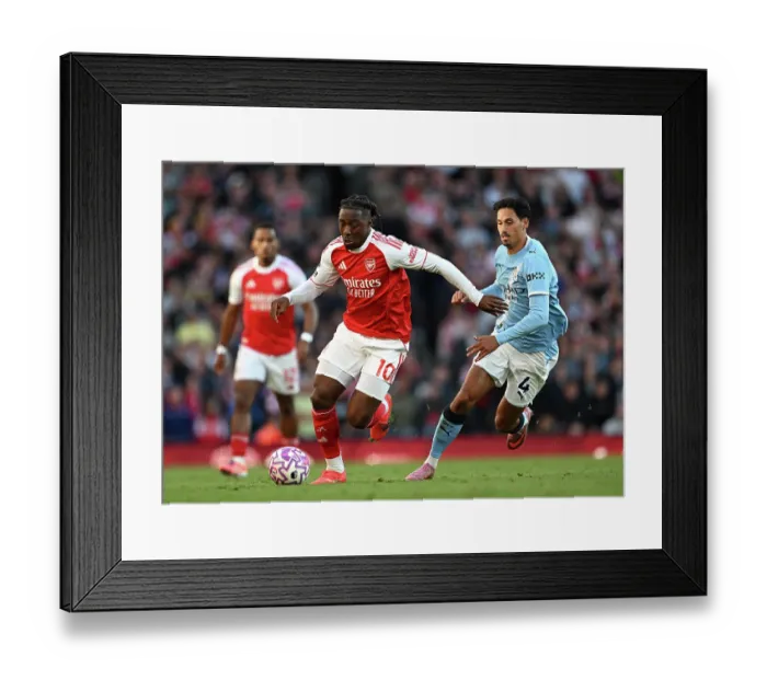 Framed Print : Arsenal v Manchester City - Premier League