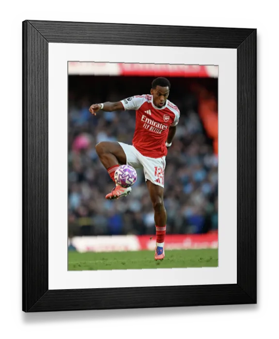 Framed Print : Arsenal v Manchester City - Premier League Framed Print : Arsenal v Manchester City - Premier League