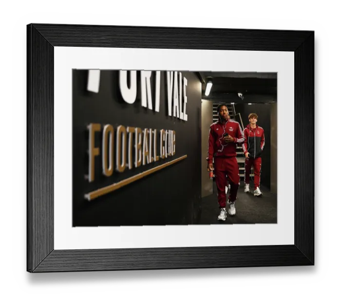 Framed Print : Port Vale v Arsenal - Carabao Cup Third Round Framed Print : Port Vale v Arsenal - Carabao Cup Third Round