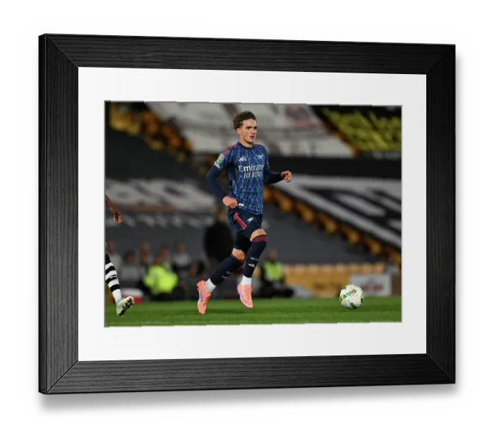 Framed Print : Port Vale v Arsenal - Carabao Cup Third Round