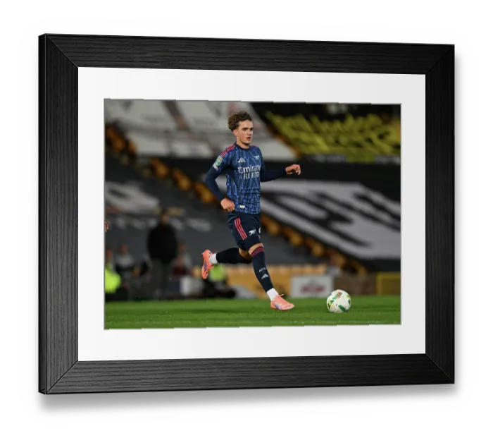 Framed Print : Port Vale v Arsenal - Carabao Cup Third Round Framed Print : Port Vale v Arsenal - Carabao Cup Third Round