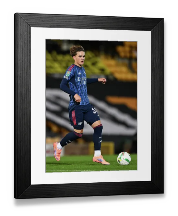 Framed Print : Port Vale v Arsenal - Carabao Cup Third Round Framed Print : Port Vale v Arsenal - Carabao Cup Third Round