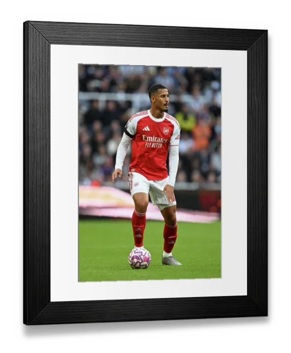 Framed Print : Newcastle United v Arsenal - Premier League Framed Print : Newcastle United v Arsenal - Premier League