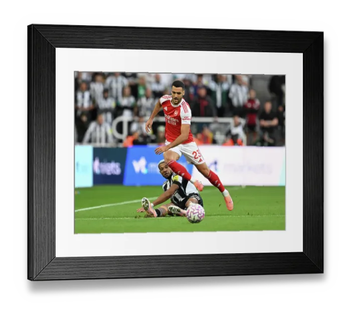 Framed Print : Newcastle United v Arsenal - Premier League Framed Print : Newcastle United v Arsenal - Premier League