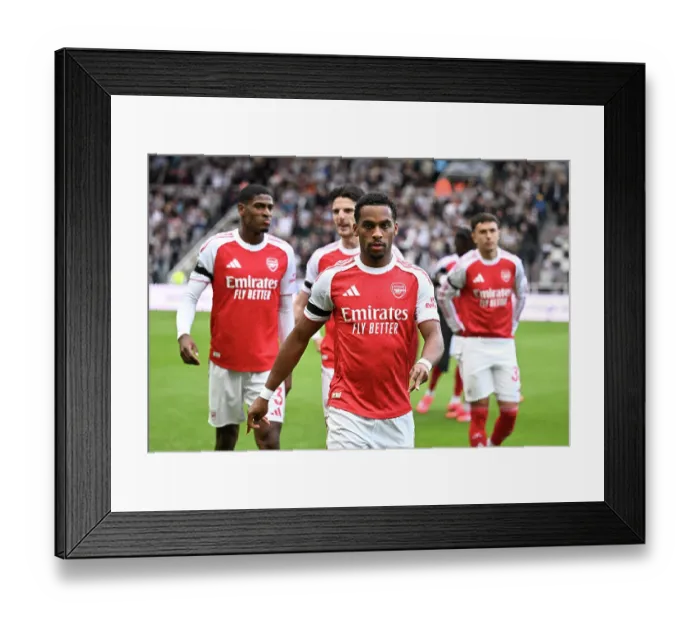 Framed Print : Newcastle United v Arsenal - Premier League Framed Print : Newcastle United v Arsenal - Premier League