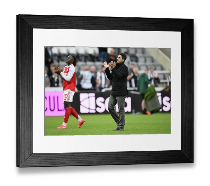 Framed Print : Newcastle United v Arsenal - Premier League Framed Print : Newcastle United v Arsenal - Premier League