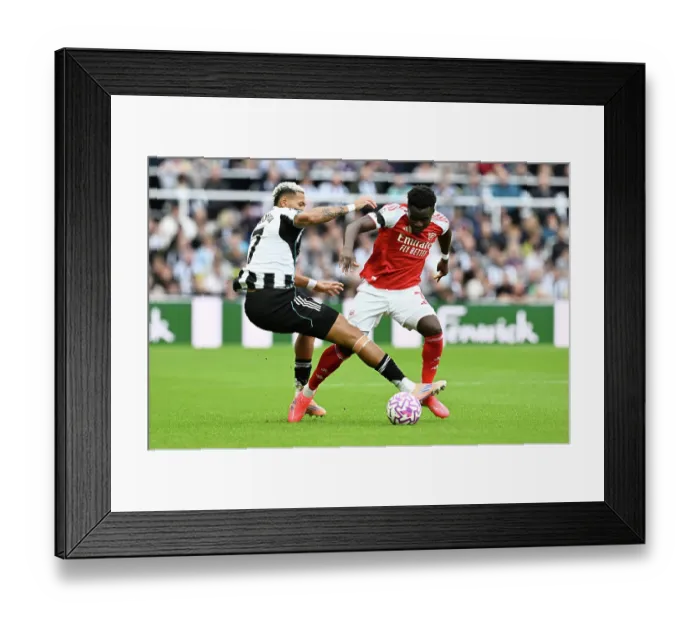 Framed Print : Newcastle United v Arsenal - Premier League Framed Print : Newcastle United v Arsenal - Premier League