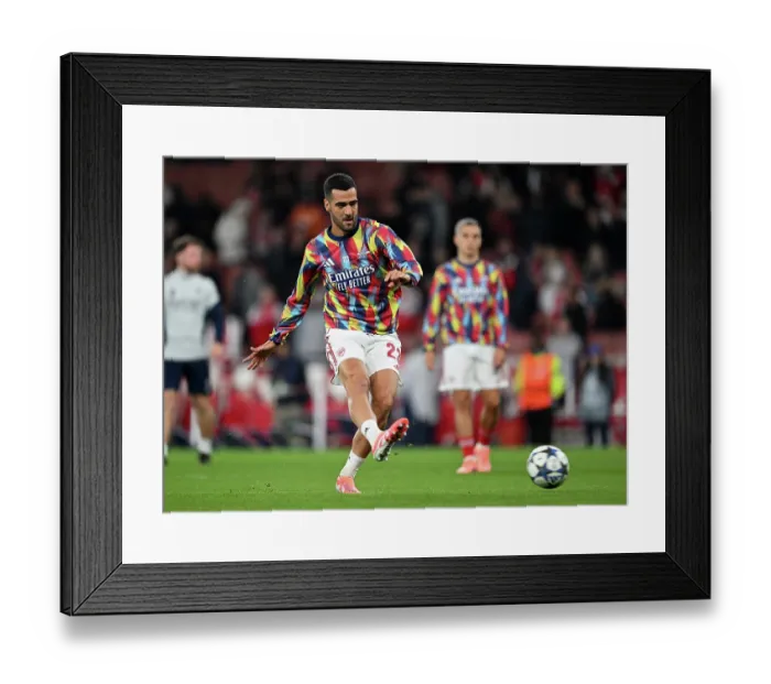 Framed Print : Arsenal FC v Olympiacos FC - UEFA Champions League 2025 / 26 League Phase MD2 Framed Print : Arsenal FC v Olympiacos FC - UEFA Champions League 2025 / 26 League Phase MD2