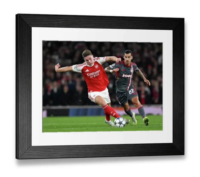 Framed Print : Arsenal FC v Olympiacos FC - UEFA Champions League 2025 / 26 League Phase MD2 Framed Print : Arsenal FC v Olympiacos FC - UEFA Champions League 2025 / 26 League Phase MD2