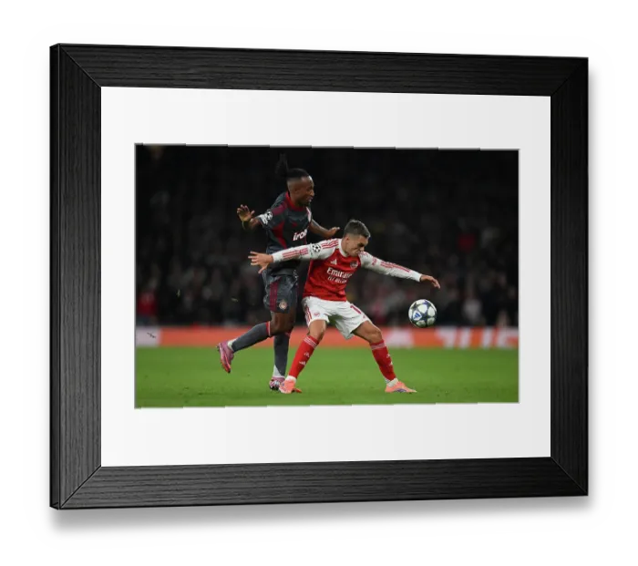 Framed Print : Arsenal FC v Olympiacos FC - UEFA Champions League 2025 / 26 League Phase MD2 Framed Print : Arsenal FC v Olympiacos FC - UEFA Champions League 2025 / 26 League Phase MD2