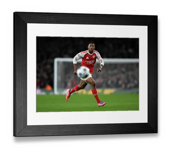 Framed Print : Arsenal FC v Olympiacos FC - UEFA Champions League 2025 / 26 League Phase MD2
