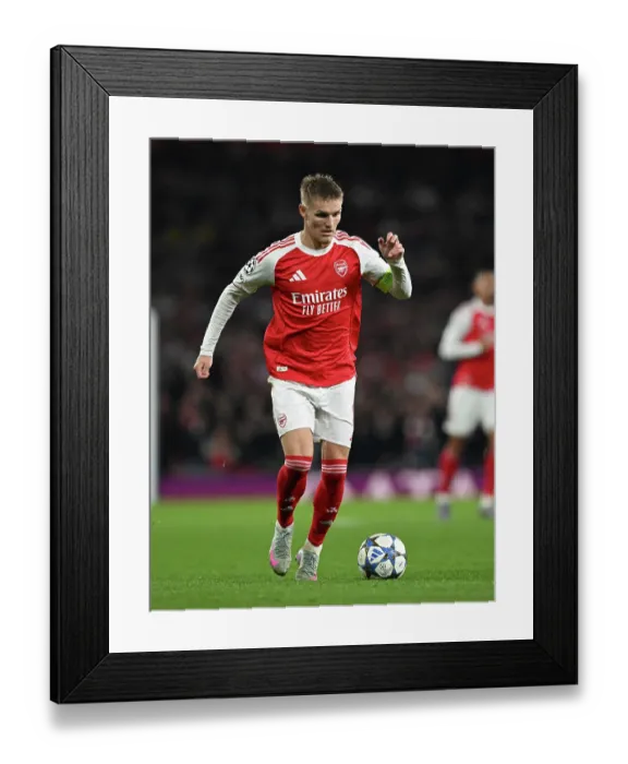 Framed Print : Arsenal FC v Olympiacos FC - UEFA Champions League 2025 / 26 League Phase MD2 Framed Print : Arsenal FC v Olympiacos FC - UEFA Champions League 2025 / 26 League Phase MD2