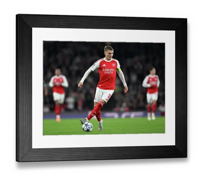 Framed Print : Arsenal FC v Olympiacos FC - UEFA Champions League 2025 / 26 League Phase MD2 Framed Print : Arsenal FC v Olympiacos FC - UEFA Champions League 2025 / 26 League Phase MD2