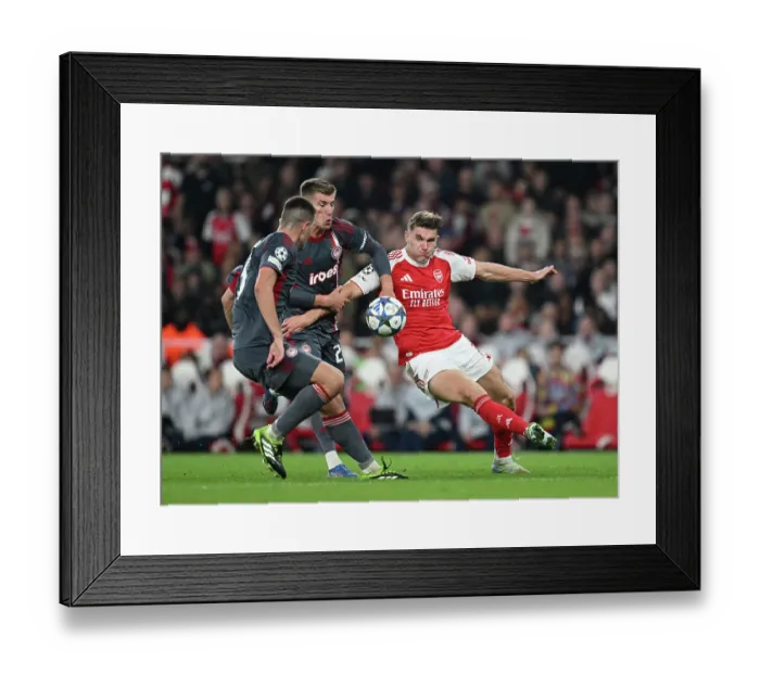 Framed Print : Arsenal FC v Olympiacos FC - UEFA Champions League 2025 / 26 League Phase MD2 Framed Print : Arsenal FC v Olympiacos FC - UEFA Champions League 2025 / 26 League Phase MD2