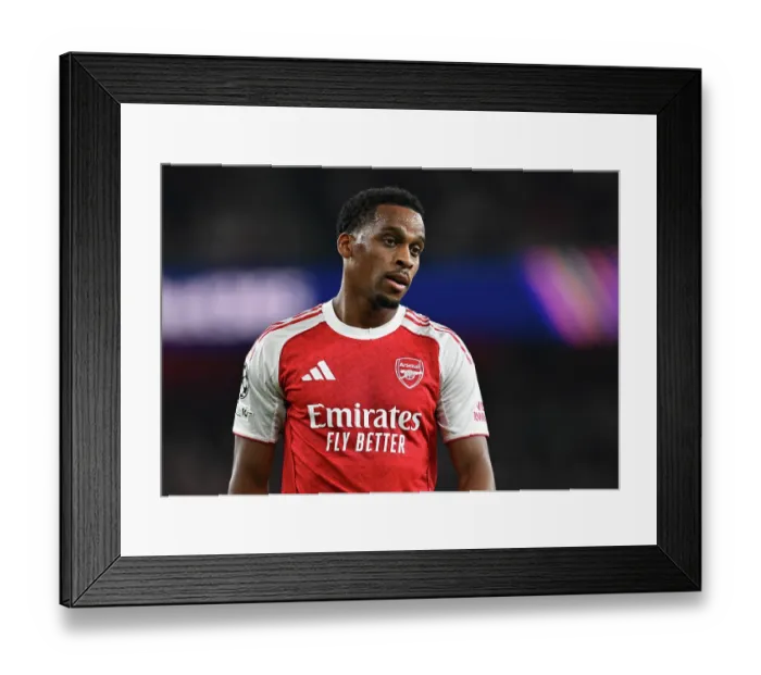 Framed Print : Arsenal FC v Olympiacos FC - UEFA Champions League 2025 / 26 League Phase MD2