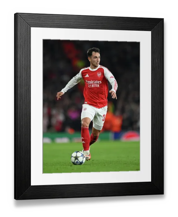 Framed Print : Arsenal FC v Olympiacos FC - UEFA Champions League 2025 / 26 League Phase MD2
