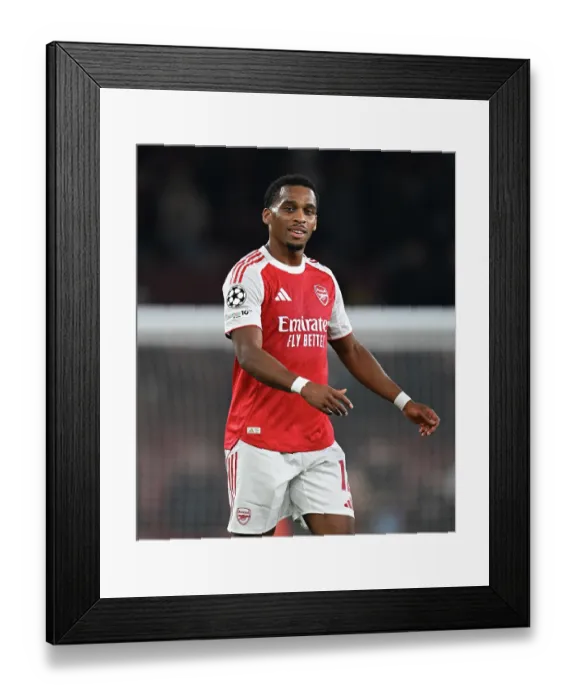 Framed Print : Arsenal FC v Olympiacos FC - UEFA Champions League 2025 / 26 League Phase MD2