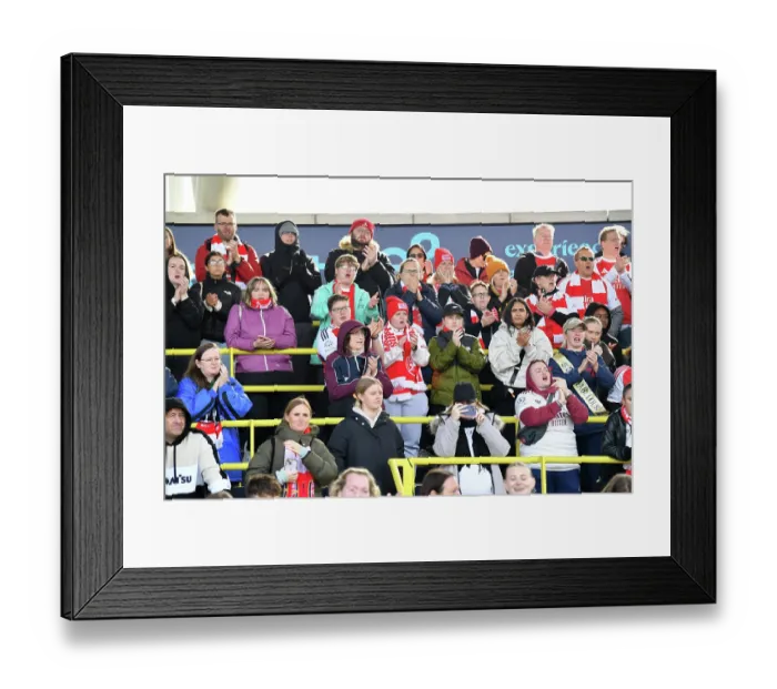 Framed Print : Manchester City v Arsenal - Barclays Women's Super League Manchester City v Arsenal - Barclays Women's Super League Framed Print : Manchester City v Arsenal - Barclays Women's Super League Manchester City v Arsenal - Barclays Women's Super League