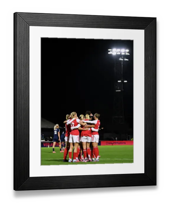 Framed Print : Arsenal FC v OL Lyonnes - UEFA Women's Champions League 2025 / 26 League Phase MD1 Arsenal FC v OL Lyonnes - UEFA Women's Champions League 2025 / 26 League Phase MD1