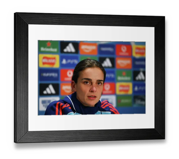 Framed Print : Arsenal FC v OL Lyonnes - UEFA Women's Champions League 2025 / 26 League Phase MD1 Arsenal FC v OL Lyonnes - UEFA Women's Champions League 2025 / 26 League Phase MD1