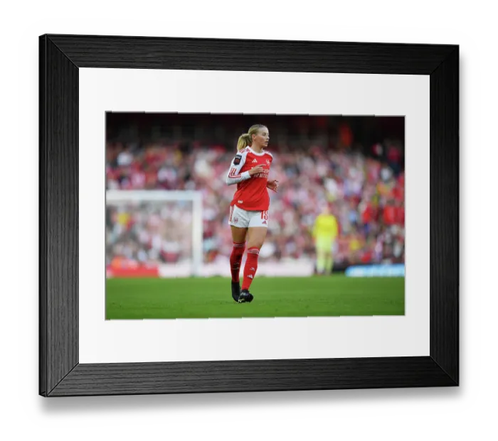 Framed Print : Arsenal v Brighton & Hove Albion - Barclays Women's Super League Arsenal v Brighton & Hove Albion - Barclays Women's Super League Framed Print : Arsenal v Brighton & Hove Albion - Barclays Women's Super League Arsenal v Brighton & Hove Albion - Barclays Women's Super League