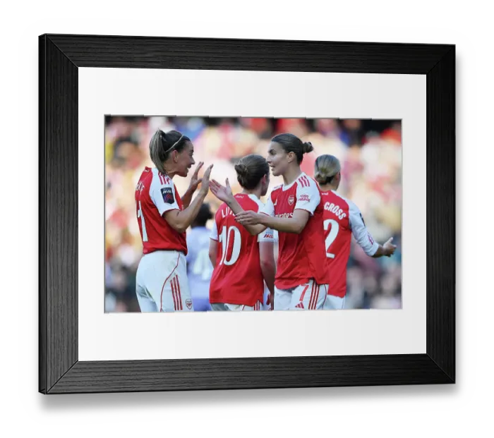 Framed Print : Arsenal v Brighton & Hove Albion - Barclays Women's Super League Arsenal v Brighton & Hove Albion - Barclays Women's Super League