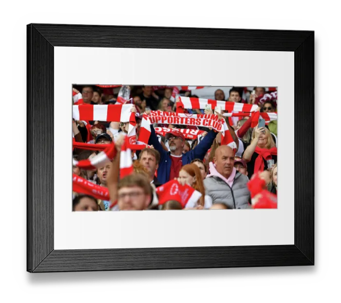 Framed Print : Arsenal v Brighton & Hove Albion - Barclays Women's Super League Arsenal v Brighton & Hove Albion - Barclays Women's Super League