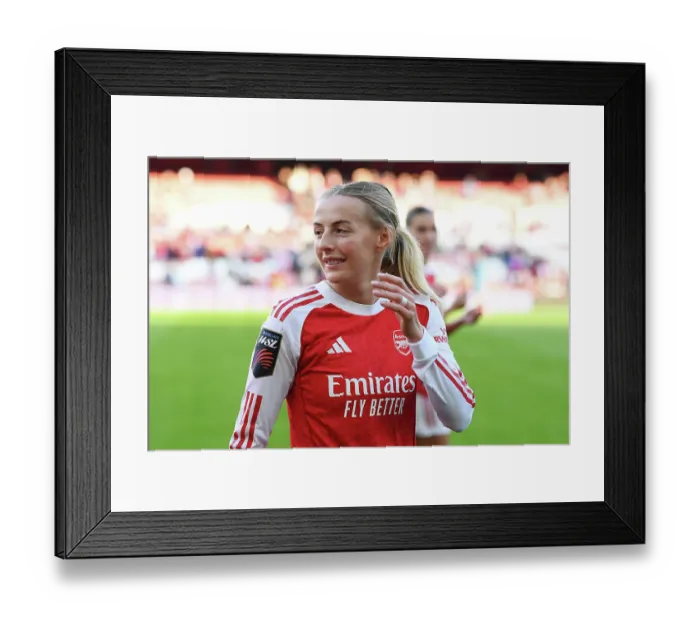 Framed Print : Arsenal v Brighton & Hove Albion - Barclays Women's Super League Arsenal v Brighton & Hove Albion - Barclays Women's Super League Framed Print : Arsenal v Brighton & Hove Albion - Barclays Women's Super League Arsenal v Brighton & Hove Albion - Barclays Women's Super League