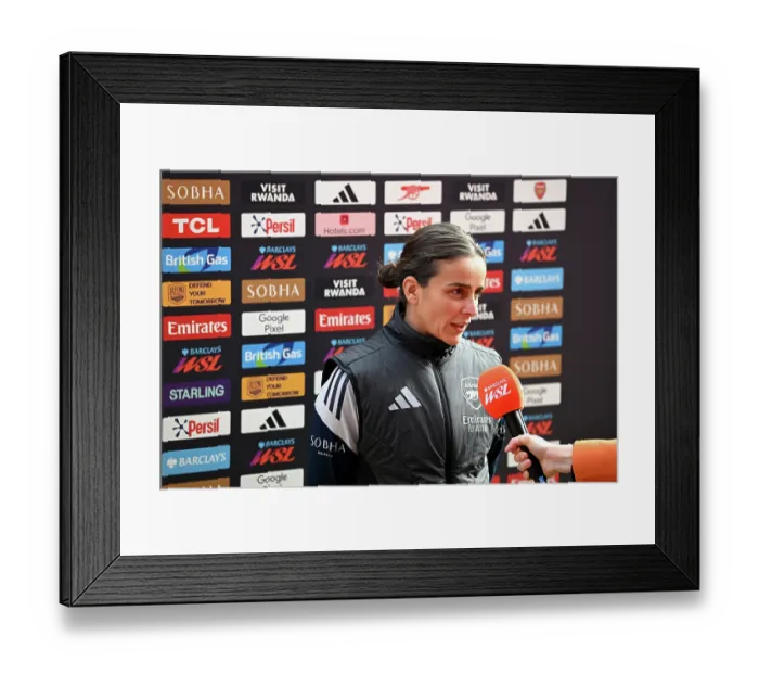Framed Print : Arsenal v Brighton & Hove Albion - Barclays Women's Super League Arsenal v Brighton & Hove Albion - Barclays Women's Super League Framed Print : Arsenal v Brighton & Hove Albion - Barclays Women's Super League Arsenal v Brighton & Hove Albion - Barclays Women's Super League