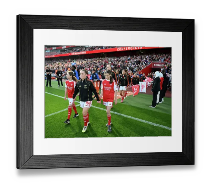Framed Print : Arsenal v Brighton & Hove Albion - Barclays Women's Super League Arsenal v Brighton & Hove Albion - Barclays Women's Super League