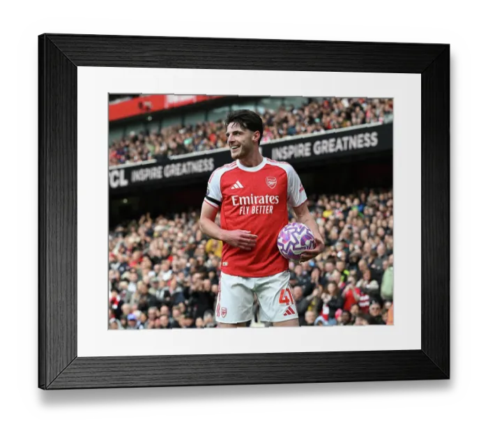 Framed Print : Arsenal v West Ham United - Premier League
