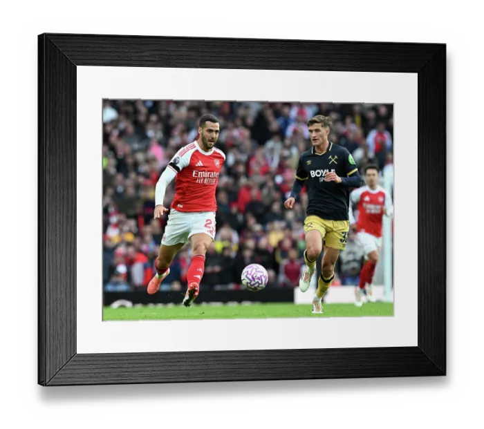 Framed Print : Arsenal v West Ham United - Premier League