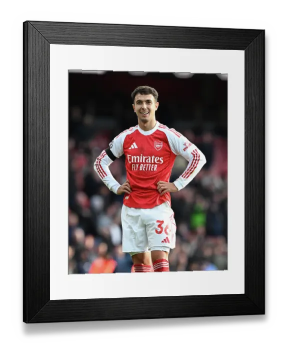 Framed Print : Arsenal v West Ham United - Premier League